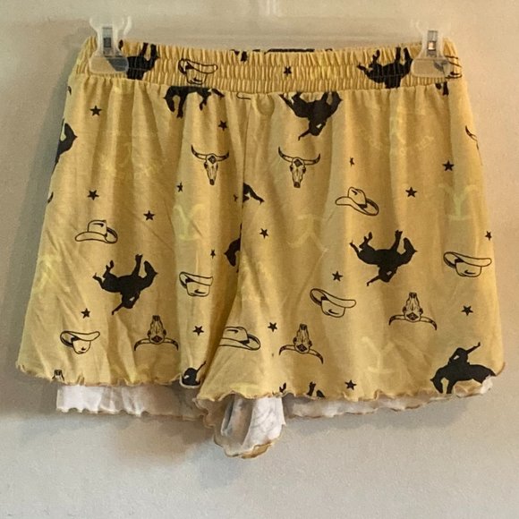 Yellowstone Pyjama Short Set - Picture 2 of 5